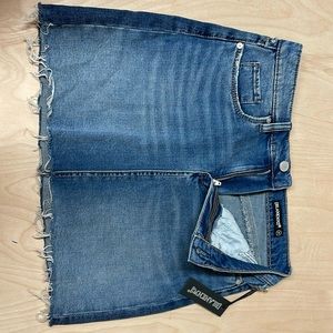 BLANKNYC, Size 27, blue denim skirt